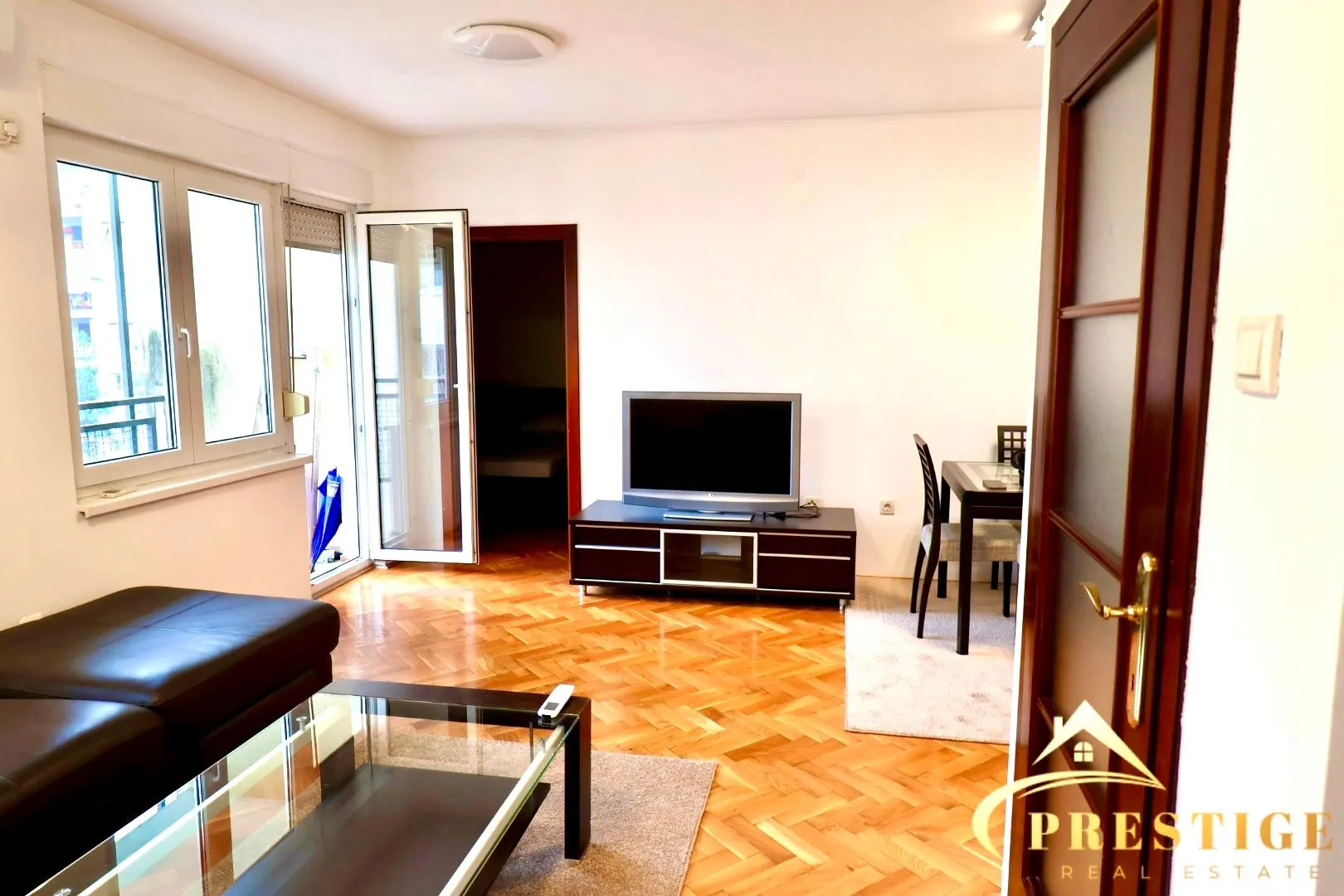Rent, one bedroom apartment, 45m², Blok 6, Podgorica