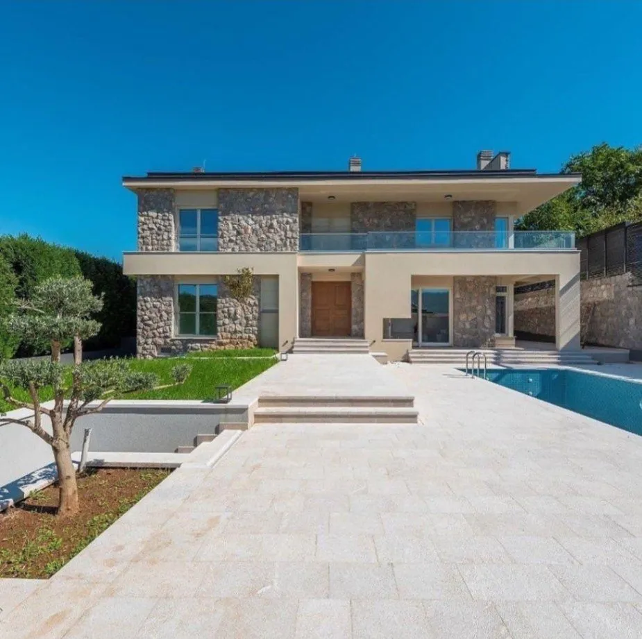 Prodaja, kuća, 500m², Mareza, Podgorica