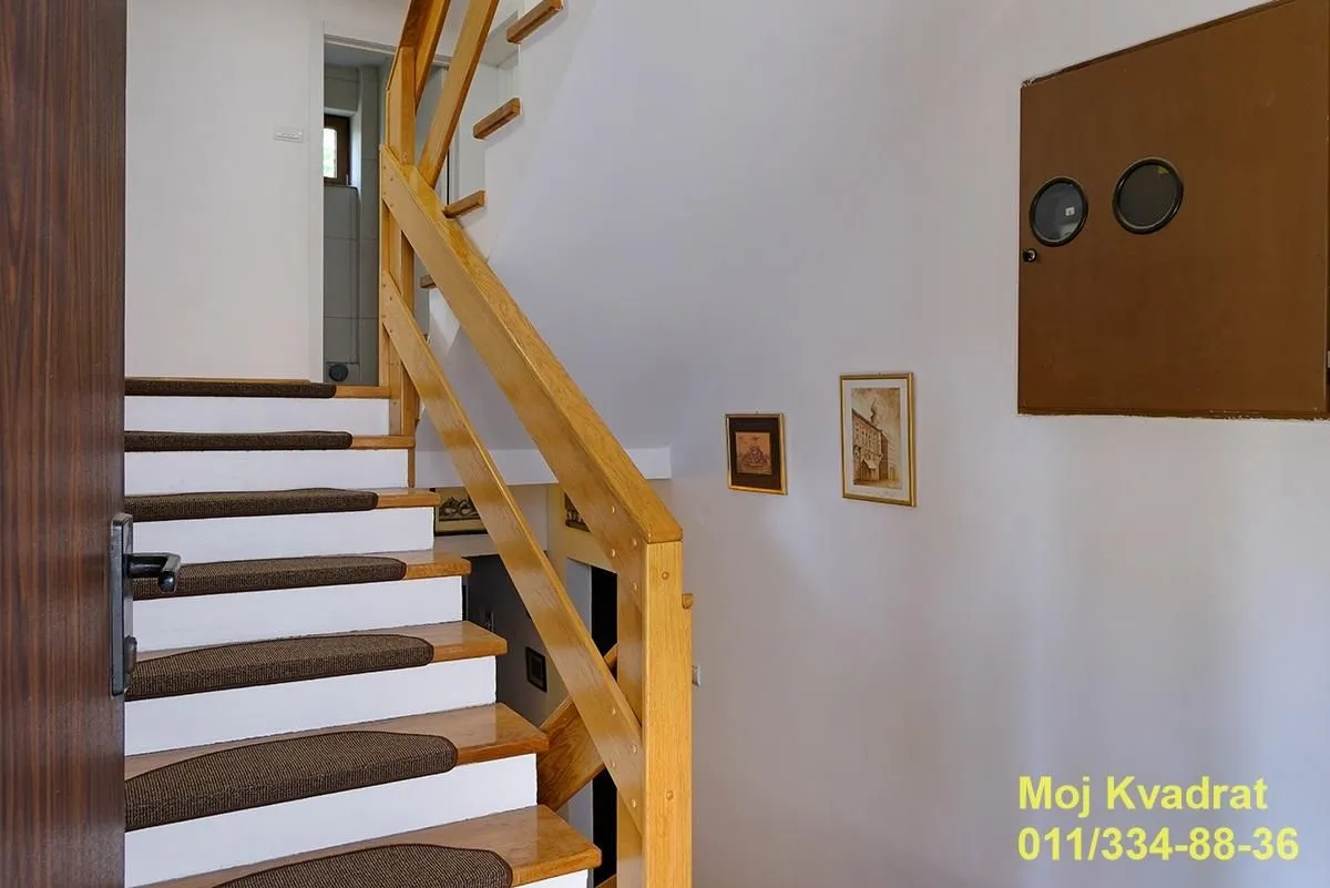 Rent, office space, 160m², Zemun Kalvarija, Zemun Sve Podlokacije
