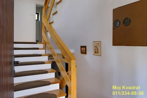 Rent, office space, 160m², Zemun Kalvarija, Zemun Sve Podlokacije - image 10