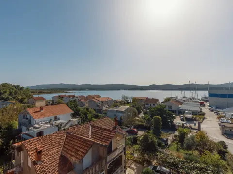 Sale, apartment, 106m², Tivat, Crna Gora - image 1