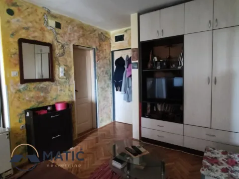 Prodaja, jednosoban stan, 30m², Podbara, Novi Sad Sve Podlokacije - image 6