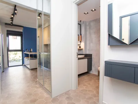 Prodaja, jednosoban stan, 125m², Donja Lastva, Tivat - image 5