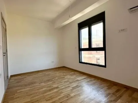 Prodaja, dvosoban stan, 69m², Bar, Crna Gora - image 5