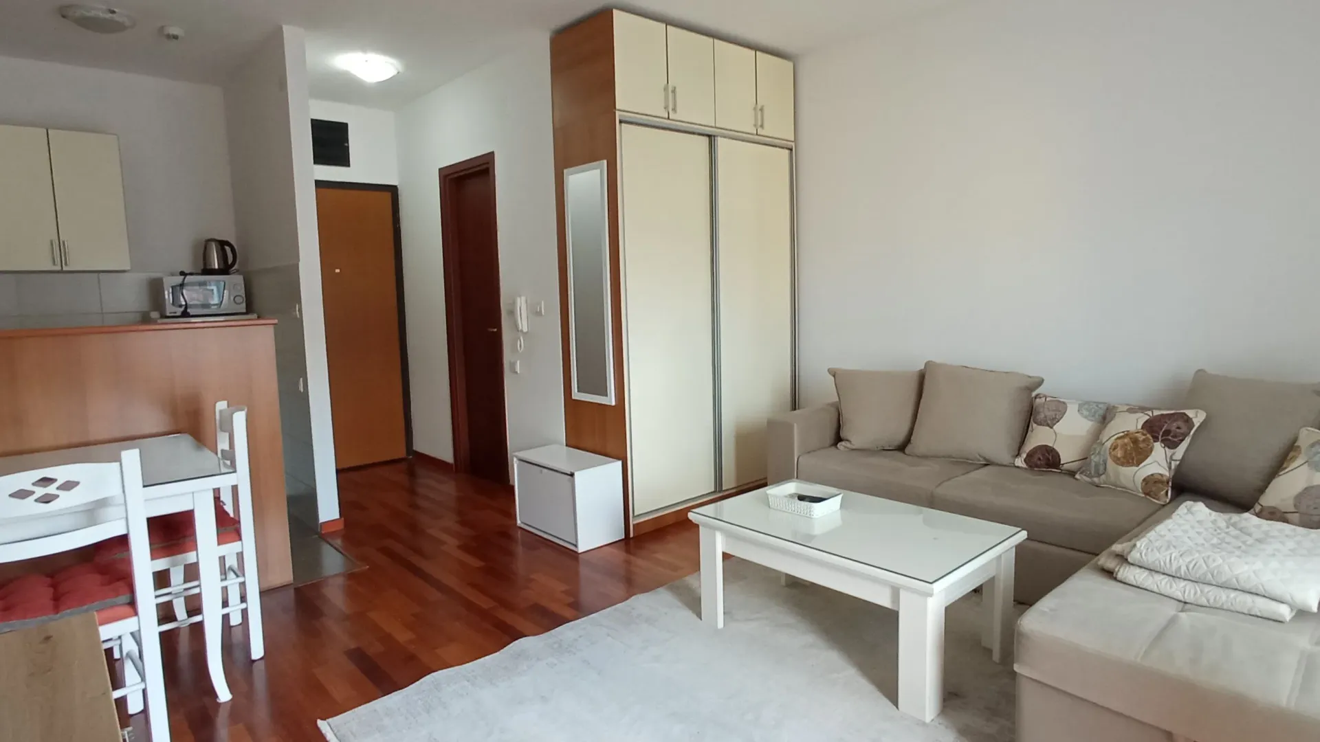 Rent, one bedroom apartment, 30m², City Kvart, Podgorica
