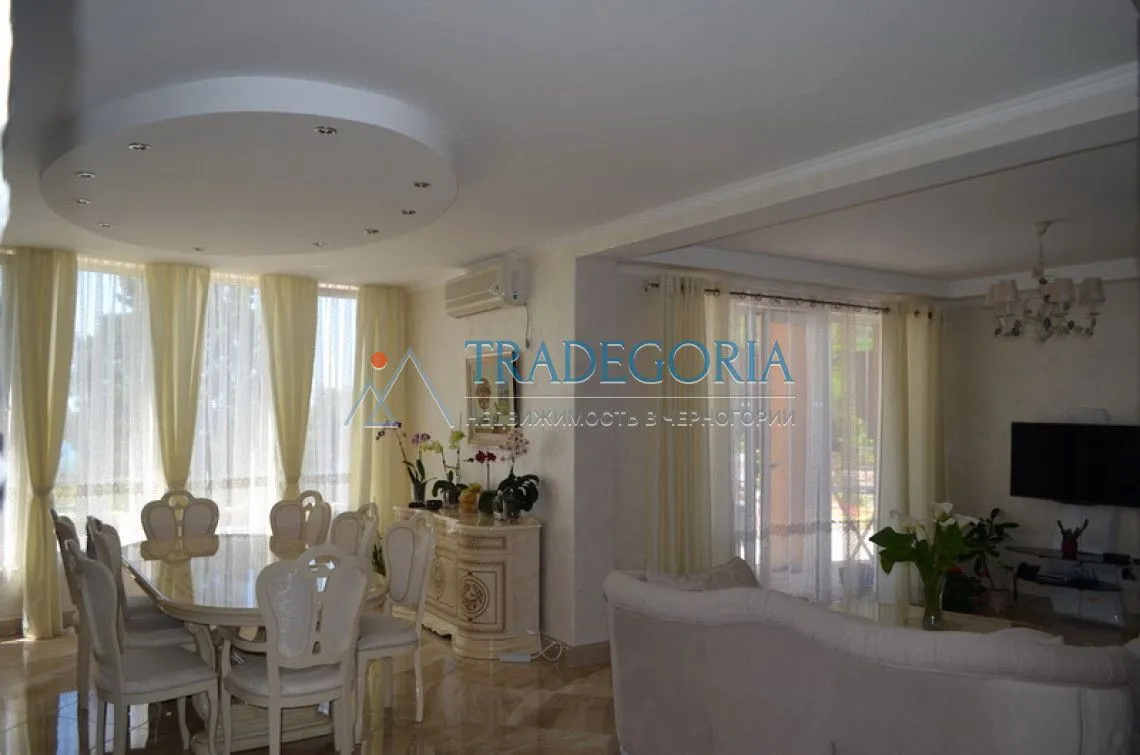 Prodaja, kuća, 420m², Bar, Crna Gora