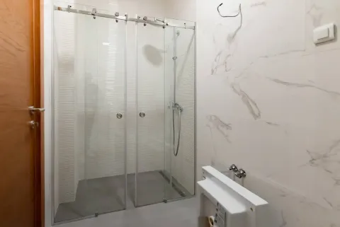 Sale, two bedroom apartment, 72m², Vidikovac, Budva - image 7