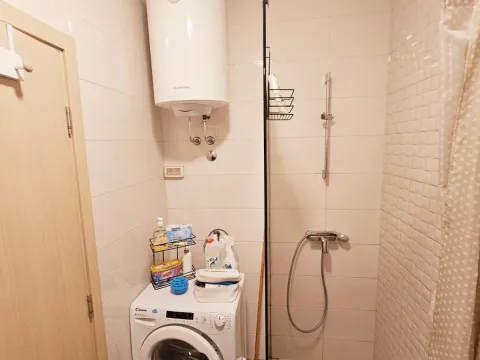 Izdavanje, stan, 49m², City Kvart, Podgorica - image 10