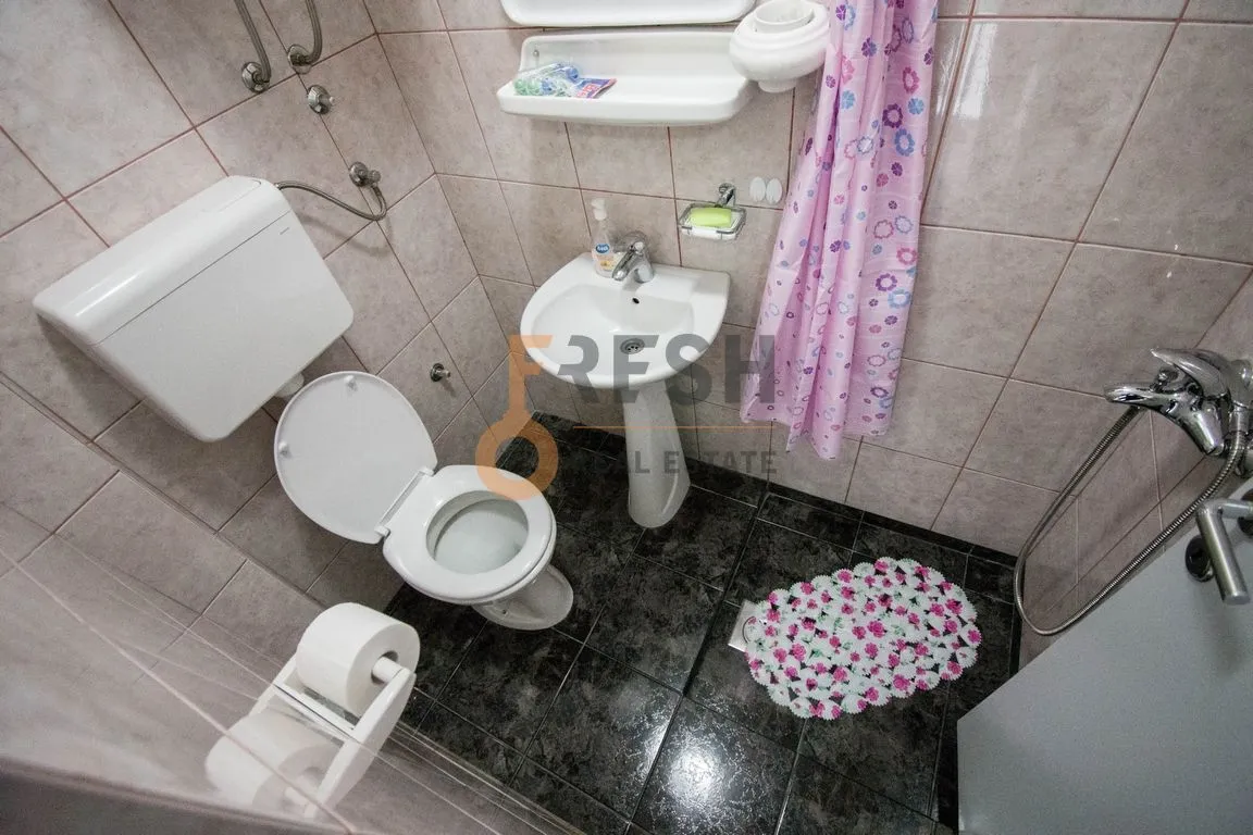 Rent, three bedroom apartment, 140m², Zabjelo, Podgorica