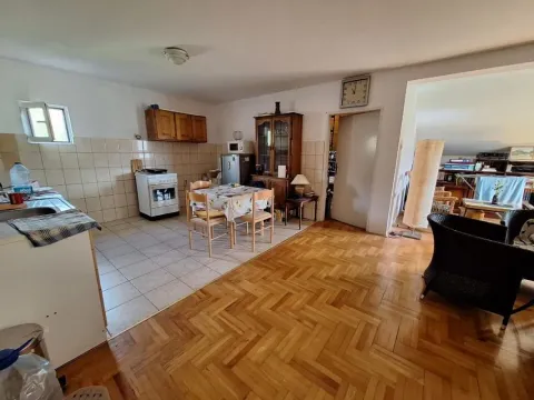 Sale, house, 212m², Danilovgrad, Crna Gora - image 12