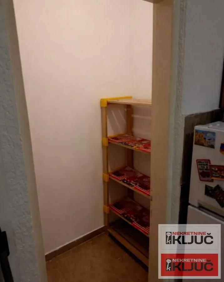 Prodaja, dvosoban stan, 44m², Grbavica, Novi Sad Sve Podlokacije