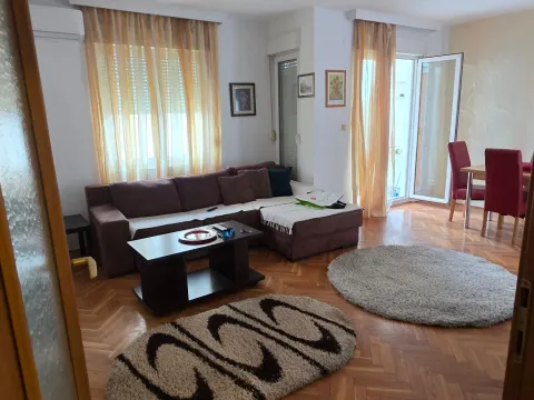 Rent, one bedroom apartment, 52m², Zagorič, Podgorica - image 11