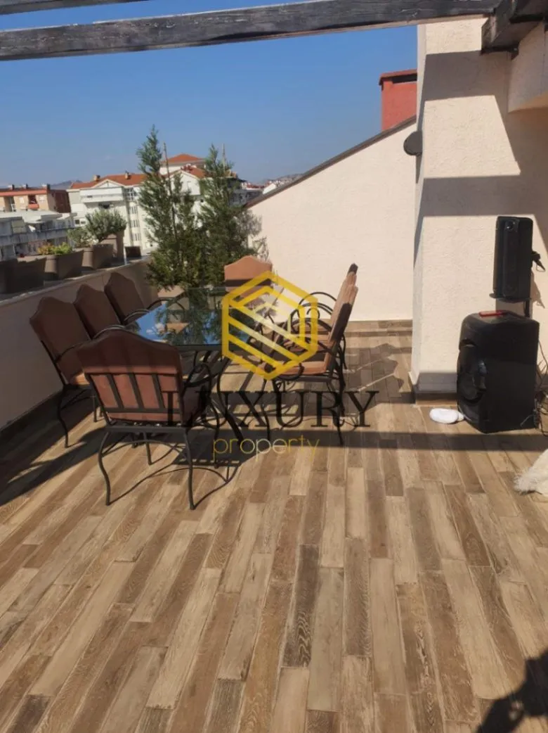 Prodaja, četvorosoban stan, 154m², Zabjelo, Podgorica