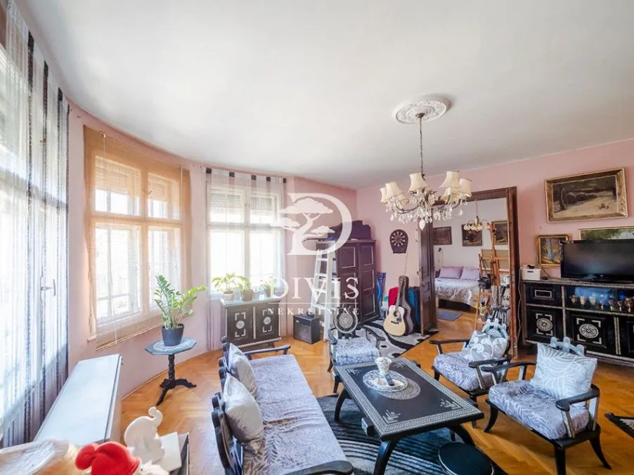 Prodaja, stan, 96m², Kalenić Pijaca, Vračar Sve Podlokacije