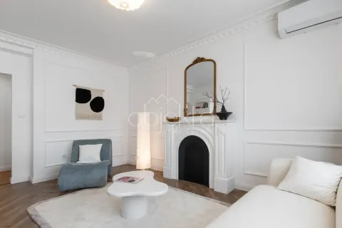 Rent, apartment, 77m², Tivat, Crna Gora - image 2