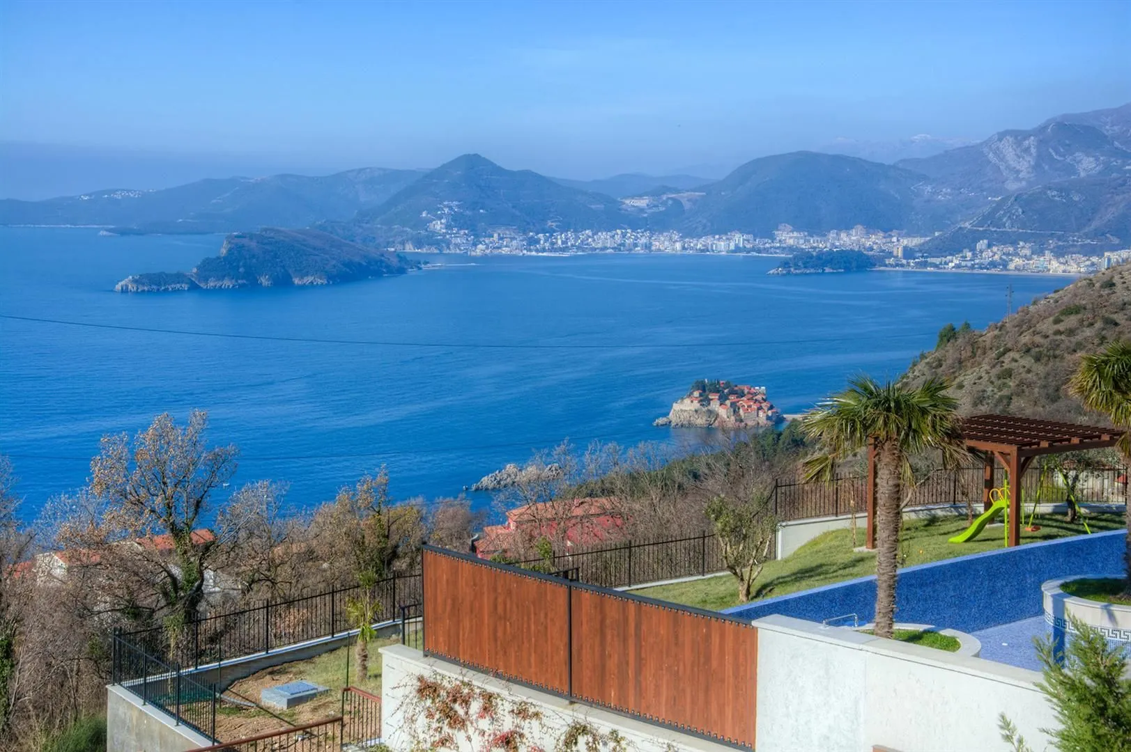Sale, house, 600m², Blizikuće, Budva