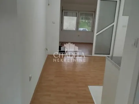 Sale, apartment, 21m², Železnik, Beograd - image 2