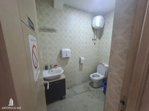 Prodaja, poslovni prostor, 117m², Cvetkova Pijaca, Zvezdara Sve Podlokacije - image 10