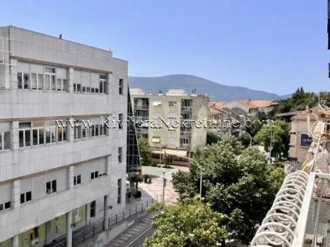 Prodaja, jednosoban stan, 38m², Centar, Tivat - image 3