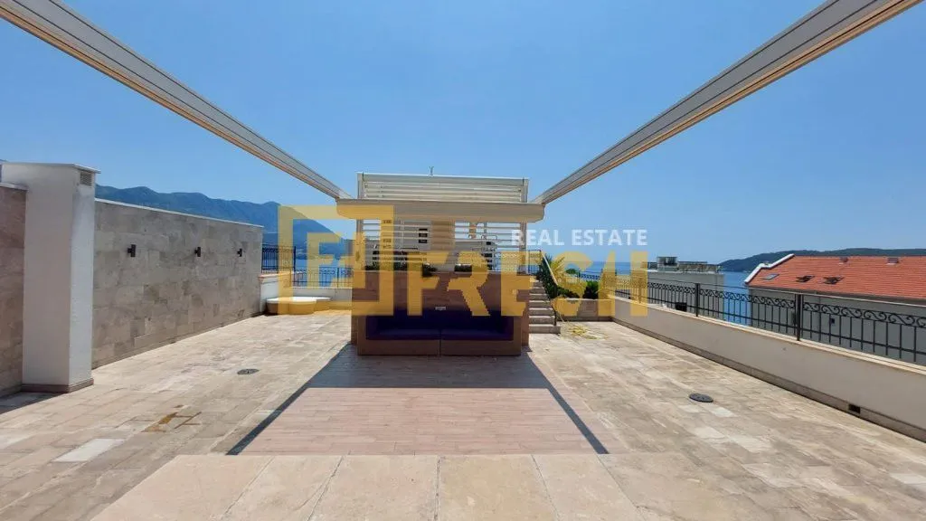 Prodaja, dvosoban stan, 265m², Bečići, Budva