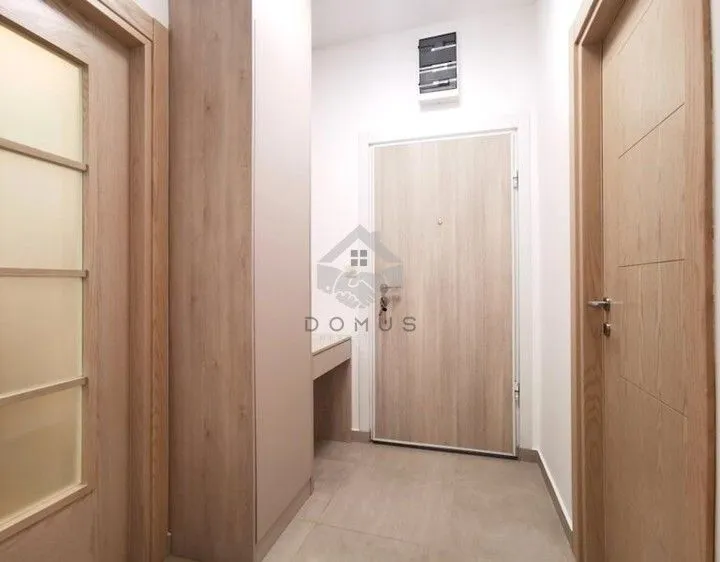 Izdavanje, jednosoban stan, 44m², Blok 9, Podgorica