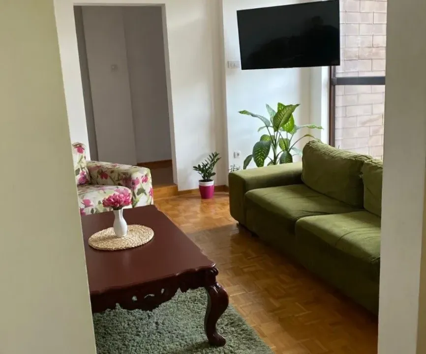 Prodaja, trosoban stan, 65m², Alvadžinica, Čačak