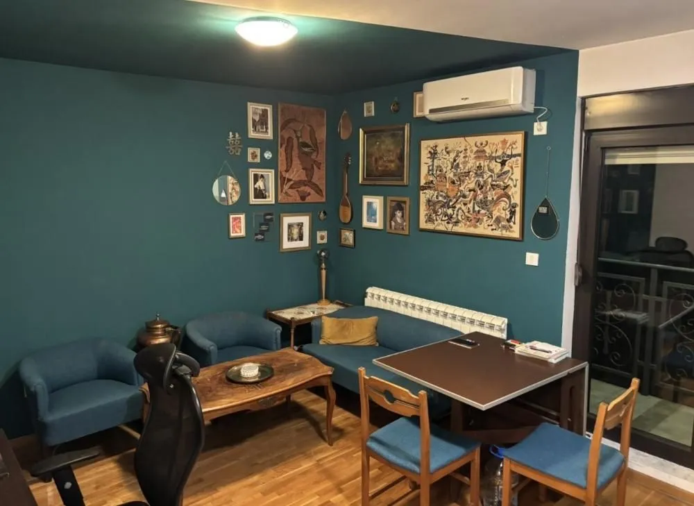 Izdavanje, trosoban stan, 49m², Bulbulder, Zvezdara Sve Podlokacije