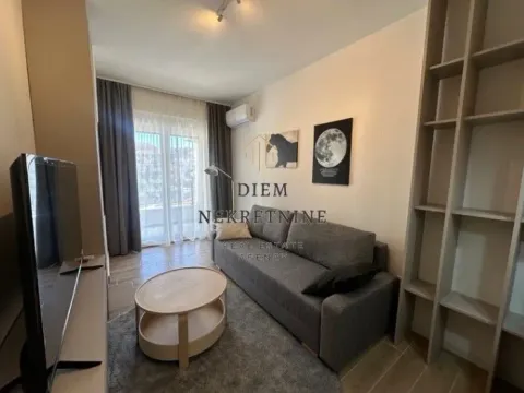 Rent, studio apartment, 25m², Tivat, Crna Gora - image 3