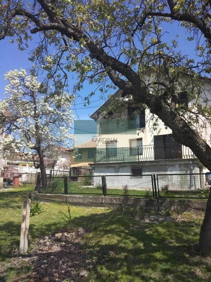 Sale, house, 116m², Centar, Leskovac