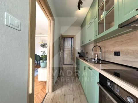 Prodaja, dvosoban stan, 75m², Stara Varoš, Podgorica - image 7