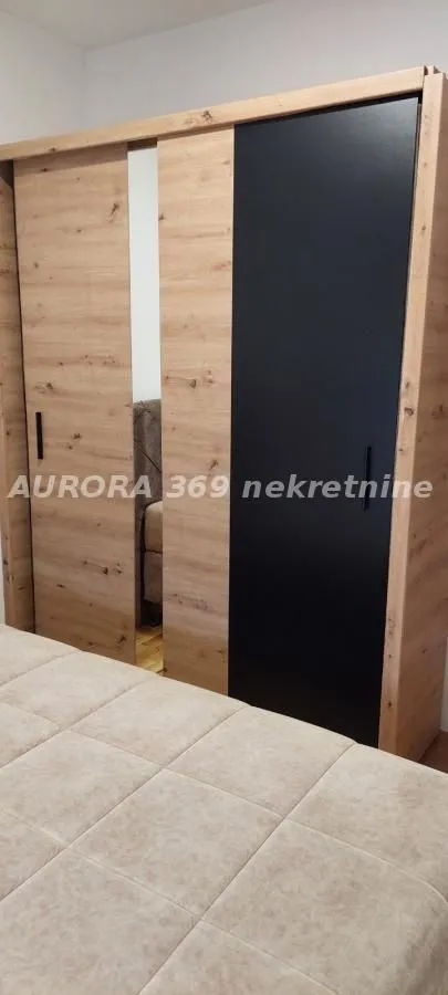 Izdavanje, jednosoban stan, 40m², Salajka, Novi Sad Sve Podlokacije