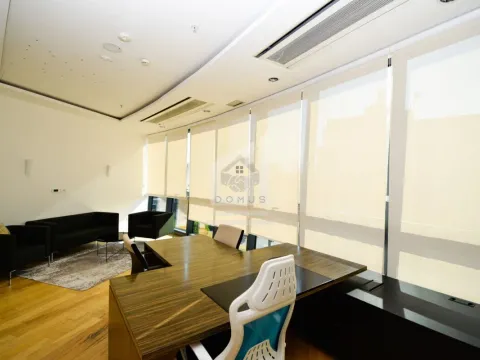 Izdavanje, poslovni prostor, 193m², Kod Capital Plaze, Podgorica - image 7