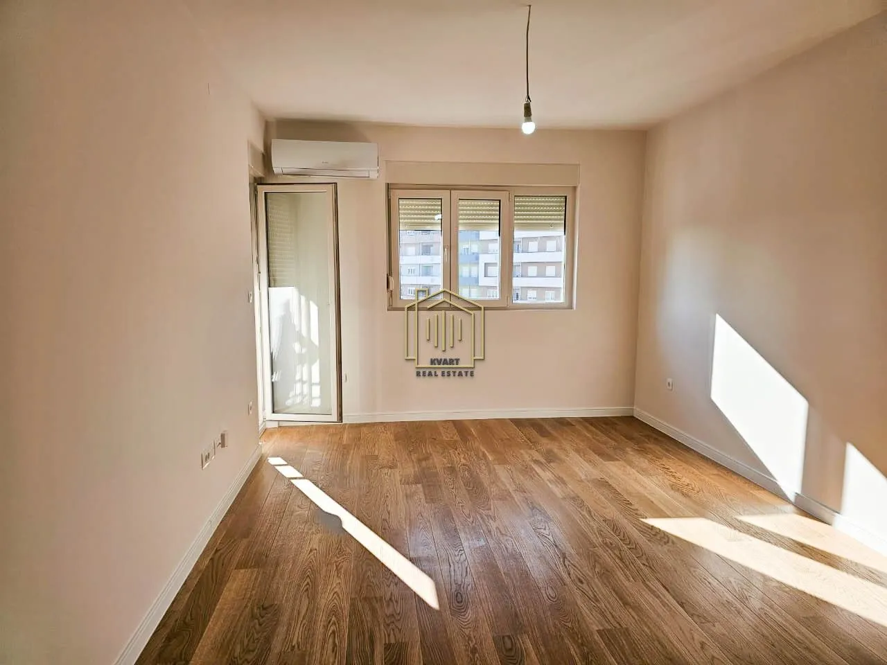 Rent, one bedroom apartment, 49m², Central Point, Podgorica