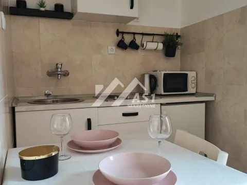 Izdavanje, stan, 28m², Rotkvarija, Novi Sad Sve Podlokacije - image 4