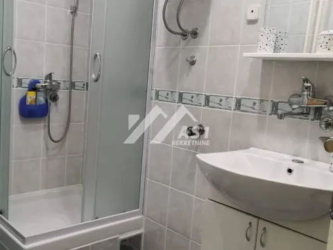 Izdavanje, trosoban stan, 76m², Novi Sad Sve Podlokacije, Novi Sad - image 9