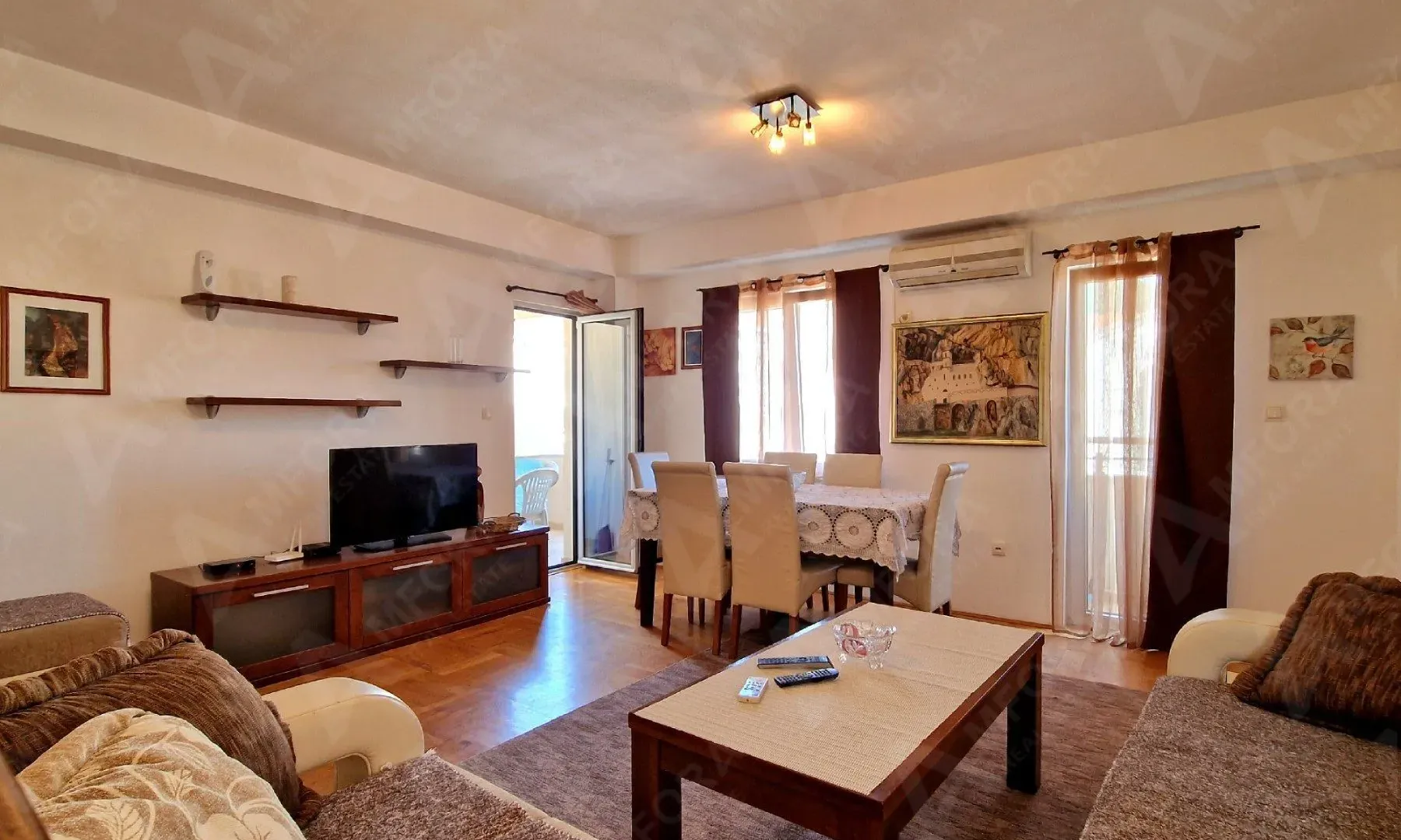 Rent, three bedroom apartment, 90m², Budva, Crna Gora