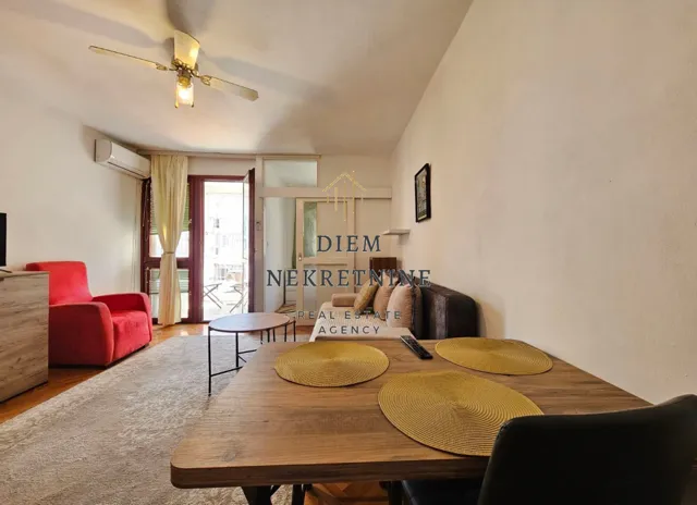 Rent, one bedroom apartment, 37m², Centar, Bar