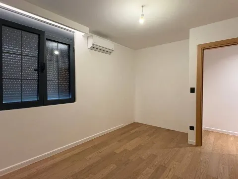 Prodaja, trosoban stan, 101m², Tivat, Crna Gora - image 12