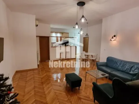 Stan in Zemun Centar