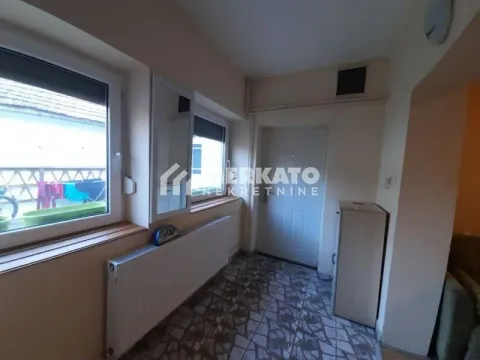 Prodaja, kuća, 198m², Čenta, Zrenjanin - image 3