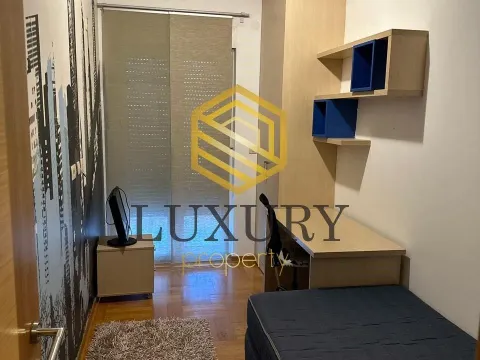 Rent, three bedroom apartment, 100m², Blok 9, Podgorica - image 9