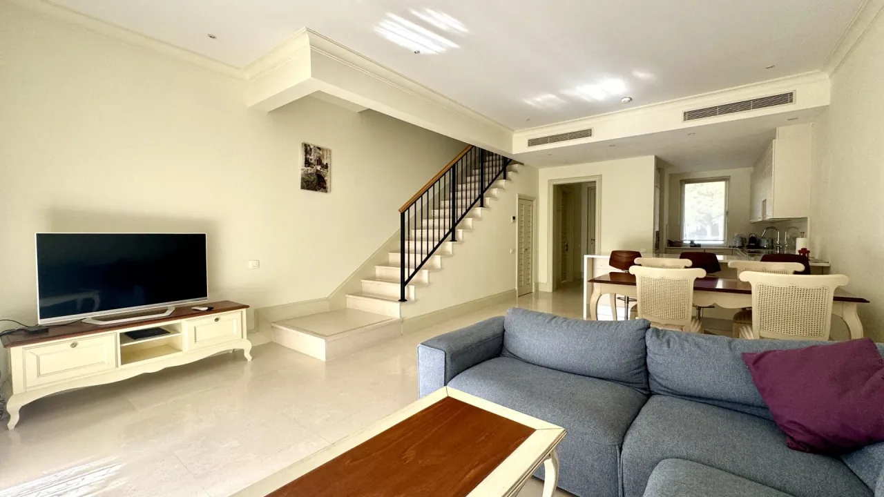 Prodaja, trosoban stan, 115m², Porto Montenegro, Tivat