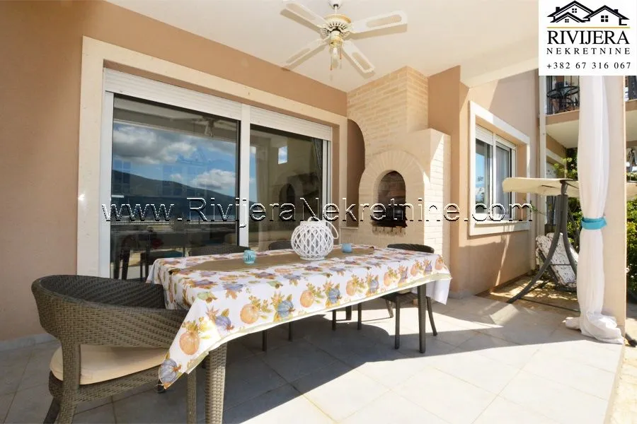 Prodaja, trosoban stan, 80m², Đenovići, Herceg Novi