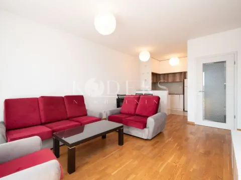 Izdavanje, jednosoban stan, 53m², Ljubović, Podgorica