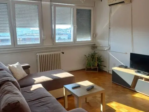 Stan in Novi Beograd Blok 21