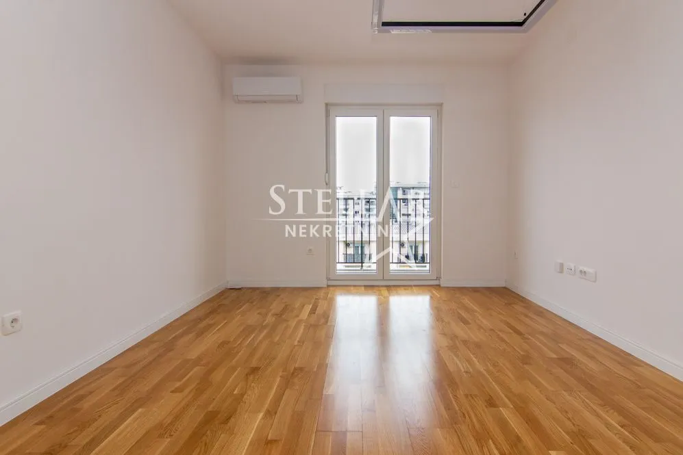 Izdavanje, jednosoban stan, 40m², Tuški Put, Podgorica