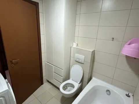 Rent, one bedroom apartment, 50m², City Kvart, Podgorica - image 10