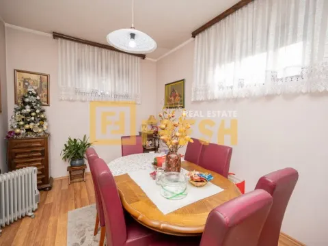 Prodaja, kuća, 140m², Pobrežje, Podgorica - image 7