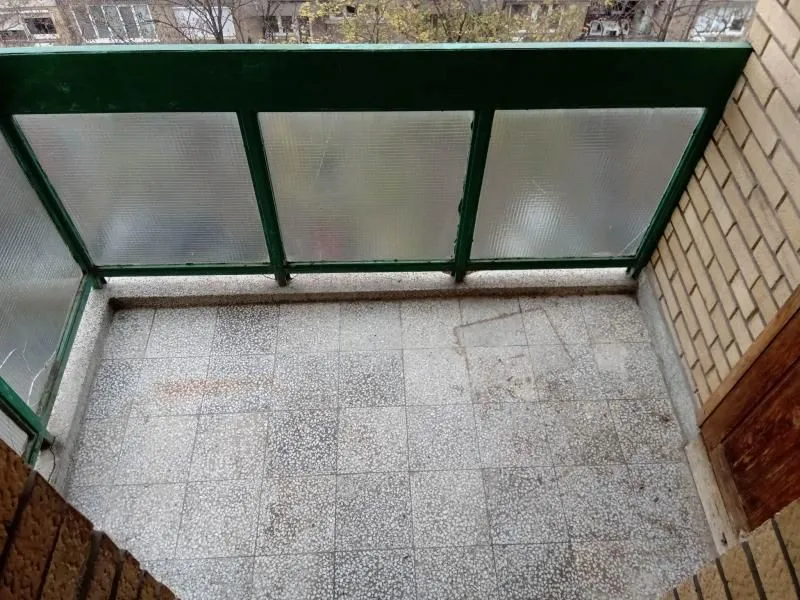 Izdavanje, četvorosoban stan, 96m², Centar, Niš