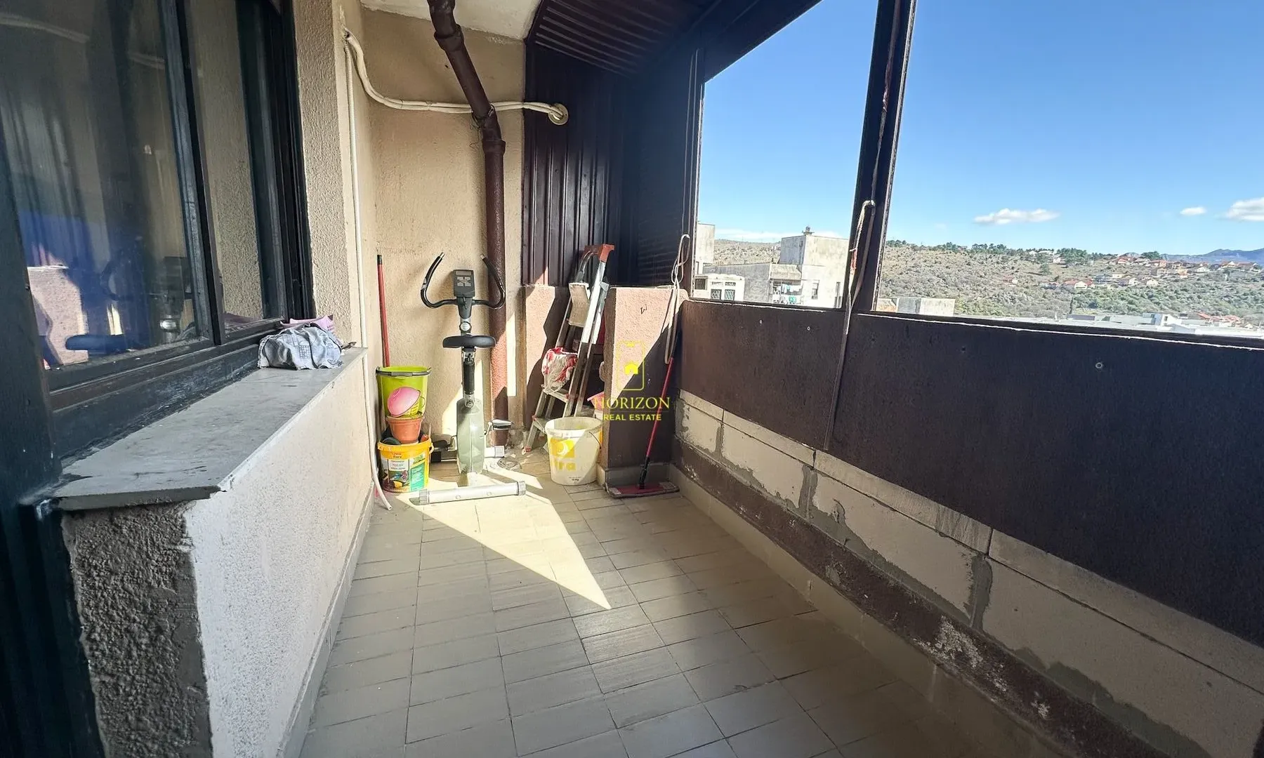 Prodaja, trosoban stan, 96m², Blok 6, Podgorica